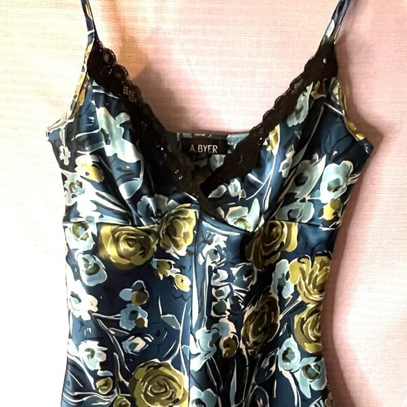 3 Shirts $25!NWOT A.BYER LACE 100% POLY DRESS SHINY ELEGANT TANK SIZE MEDIUM - Picture 7 of 8